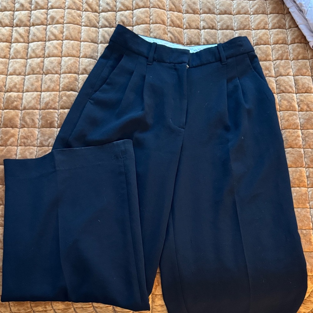 Aritzia Effortless Pant Wide Leg Trouser
